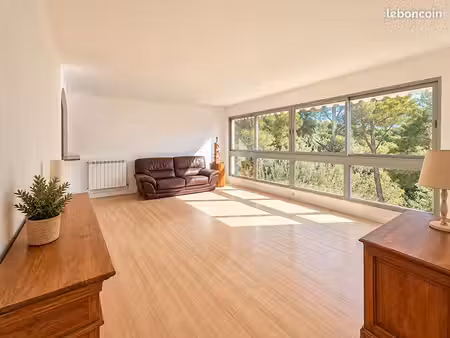 appartement 3 pièces 84 m²