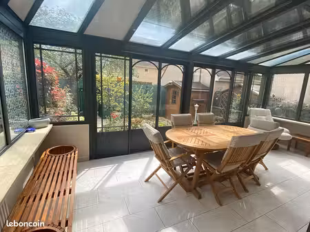 pavillon 5 pièces 101 m²