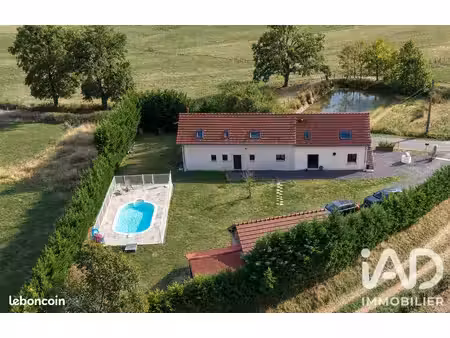 longère 5 pièces 163 m²