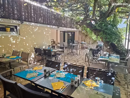 à vendre – restaurant à morières-lès-avignon - clientele fidele - terrasse