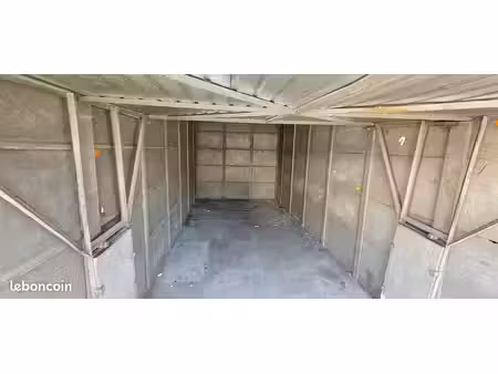 box à louer 15m² corbeil-essonnes