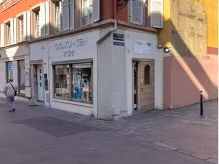 local  commercial  special investisseur 9%