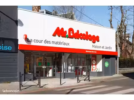 ensemble immobilier professionnel 674 m² + 408 m² sous-sol + 568 m² extérieur clos – bully