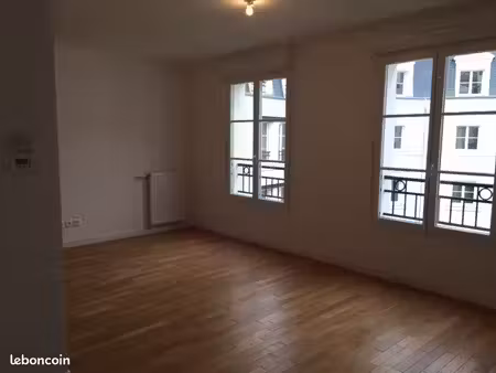 grand studio centre chaville
