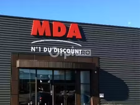 local commercial 575 m²