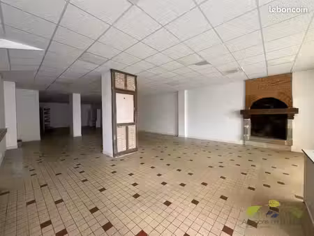 commerce 169 m²