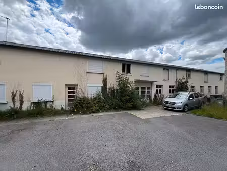 local chavenay