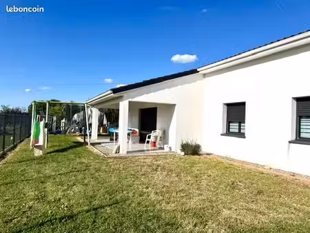 villa 4 pièces 97 m²