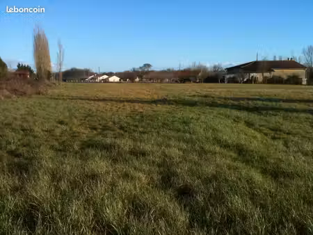 terrain avec cu pour une maison