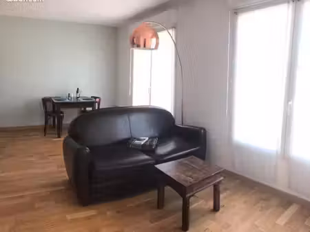 location meublée appartement 2 pièces 37 m² saint-denis (93210)