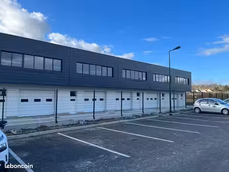 entrepôt + bureau zone de la regale