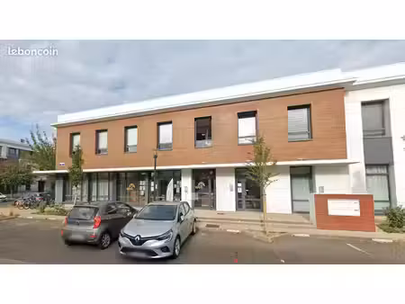 a la vente bureaux climatises etat neuf dans secteur recherche