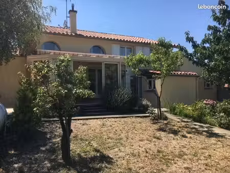 location maison meublée 130m2 avec jardin