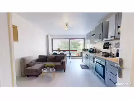 appartement 6 pièces 103 m²