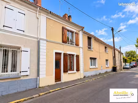 maison de ville 4 pièces 65 m²