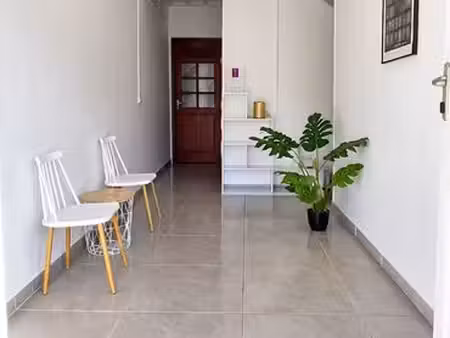 local professionnel meublé – 25 m² – le vauclin