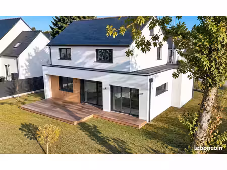 maison 5 pièces 130 m²