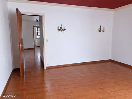 vends maison à millau entre écoles du sacré coeur et de jeanne d'arc  dpe c  isolation des