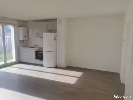 a vendre appartement centre tremblay en france