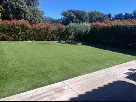 maison 4 pièces de 111 m² – ollioules
