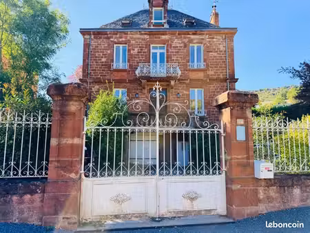 maison 5 pièces 144 m²