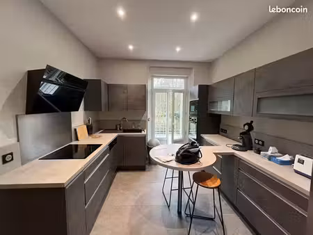maison 5 pièces 147 m²