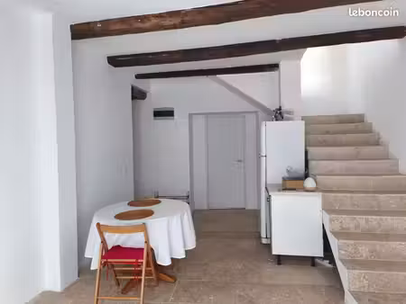 location maison mitoyenne en plein coeur de vallon-pont-d'arc