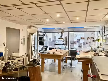local commercial 176 m²
