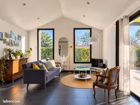 maison 6 pièces 117 m²