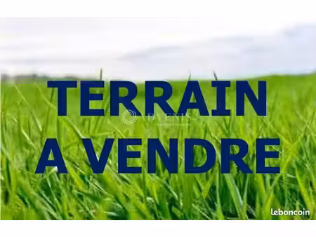 terrain 1 700 m² saint germain du puy