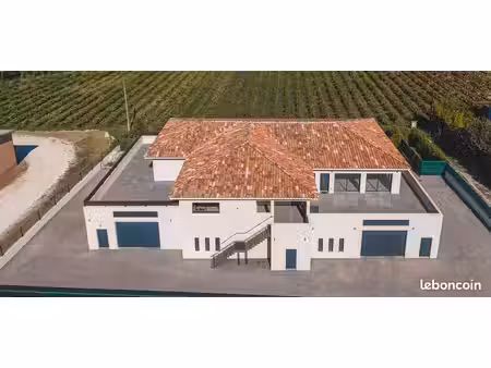 local d’activité neuf + logement – 325 m²