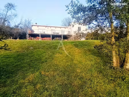 maison 5 pièces 121 m²
