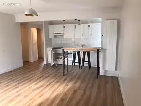 appartement 3 pièces 58 m²
