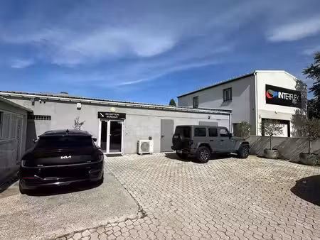 local 220 m² carqueiranne