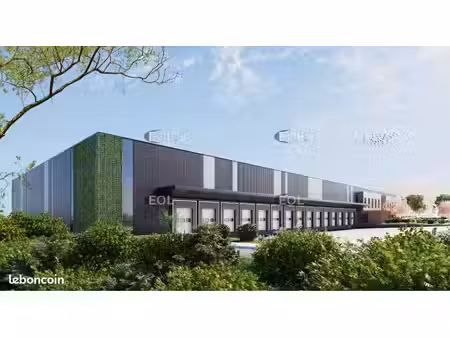 local logistique 5 114 m²