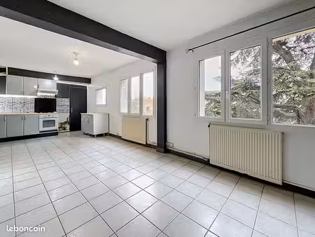 appartement 3 pièces 57 m²