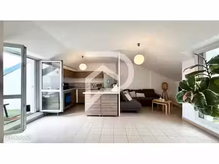 appartement 4 pièces 97 m²