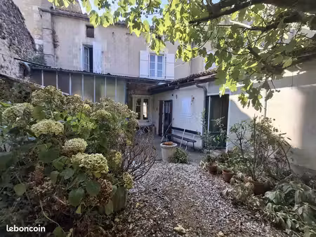 maison de ville 6 pièces 139 m²