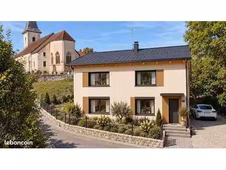 maison 5 pièces 202 m²