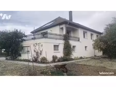 maison 9 pièces 172 m²