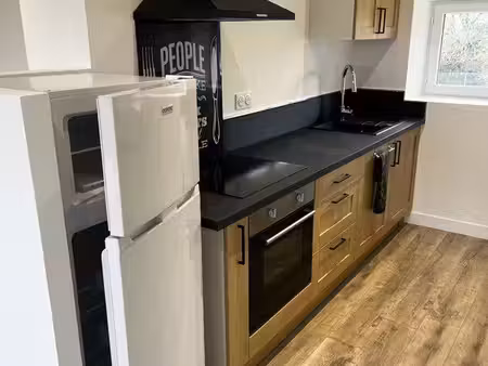 à louer - appartement meublé au 2ème étage