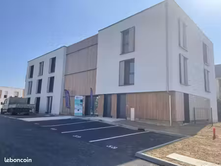 appartement 3 pièces 64 m²