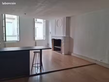 appartement centre ville 1er etage