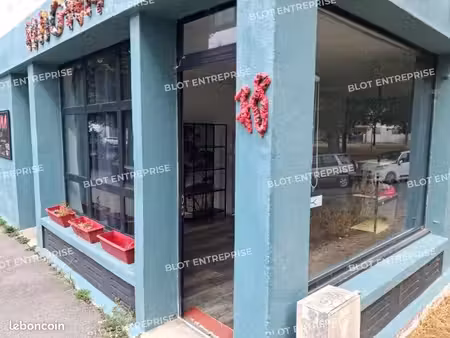 bureaux 50 m²