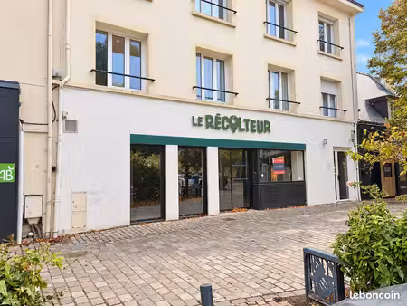 local commercial emplacement n°1