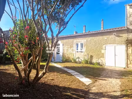 maison 3 pièces 69 m²