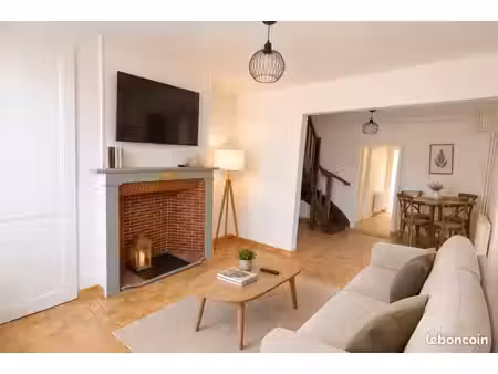 maison de ville -t3