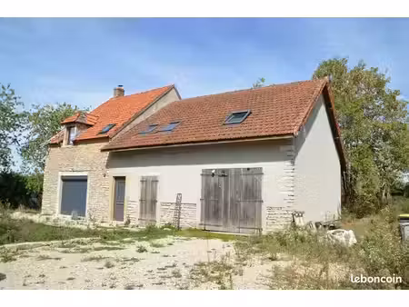 maison de 180 m² a esbarres