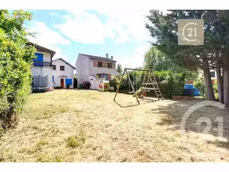 pavillon 5 pièces 117 m²