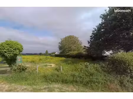 terrain 608 m² saint pierre des fleurs
